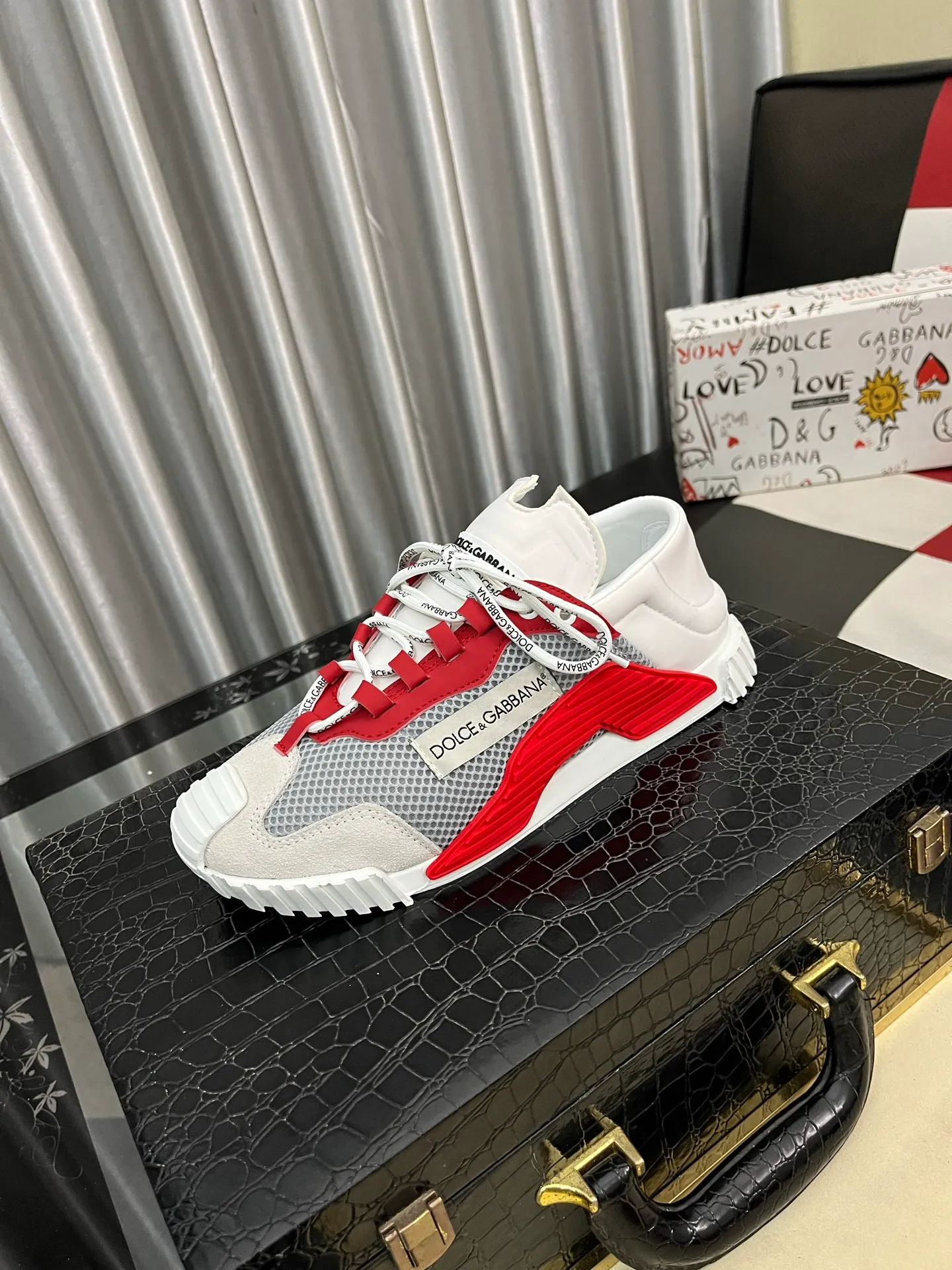 Men's men's shoes💰420⌚️⌚️New DG Dolce & Gabbana high-end couple's sports and casual shoes, imported cowhide, multiple material splicing design➕Imported cowhide lining, cowhide feet➕original TPR elastic outsole. Size: 35-46